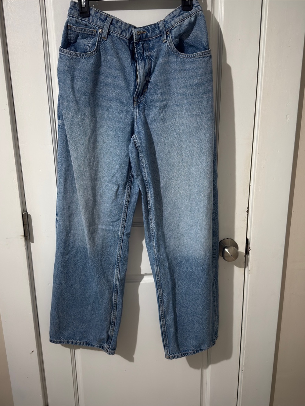 H&M BAGGY HIGH WAIST LOOSE FIT LIGHT WASH 100% COTTON JEANS SIZE 12